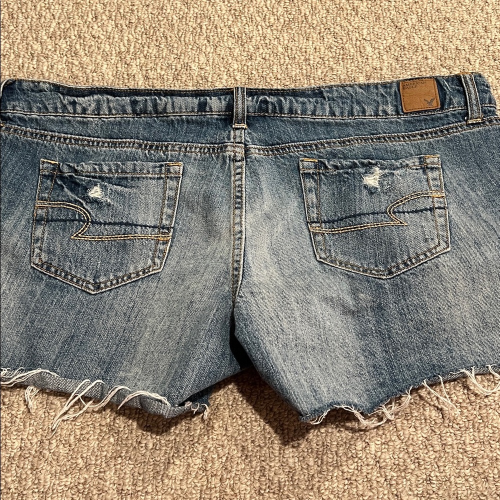 American Eagle cutoff distressed denim shorts, size 18 GUC! Y2K - Picture 4 of 7